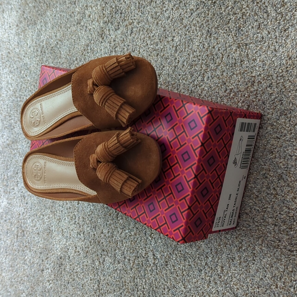 New w/ box Tory Burch Tassel Slide